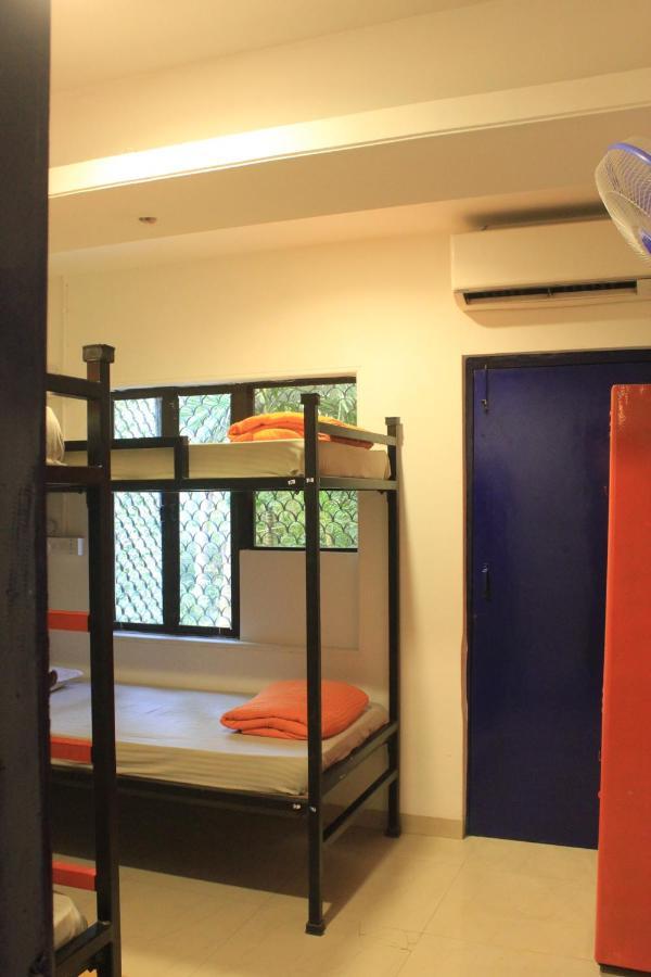 The Social Space Hostel Mumbai Exterior photo